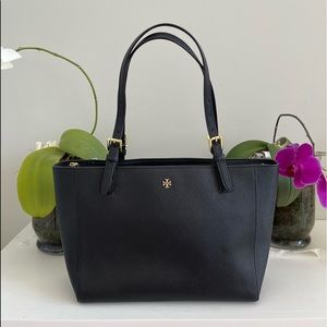 Tory Burch Robinson Buckle Small Tote